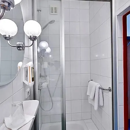 Hecht Garni Hotel 3*