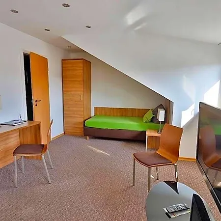 Hecht Garni Hotel 3*
